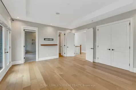 477 Candler Road Oakville ON L6J 2V5