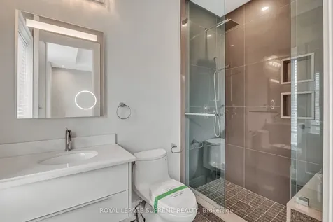 477 Candler Road Oakville ON L6J 2V5