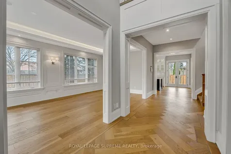 477 Candler Road Oakville ON L6J 2V5