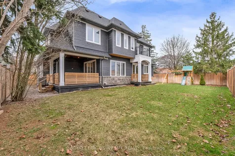 477 Candler Road Oakville ON L6J 2V5