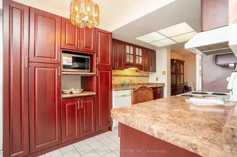 20 Cherrytree Drive Brampton ON L6Y 3V1