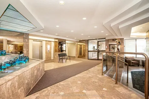 20 Cherrytree Drive Brampton ON L6Y 3V1