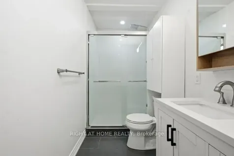 200 Gary Drive Toronto ON M9N 2M4