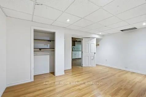 200 Gary Drive Toronto ON M9N 2M4