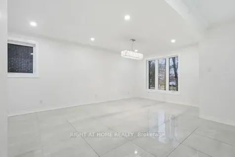 200 Gary Drive Toronto ON M9N 2M4
