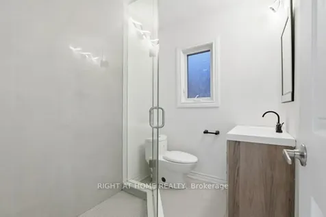 200 Gary Drive Toronto ON M9N 2M4