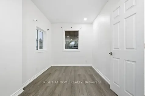 200 Gary Drive Toronto ON M9N 2M4