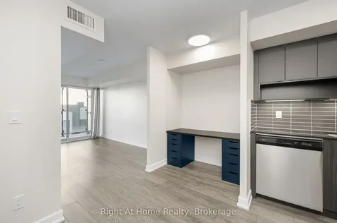 1119 Cooke Boulevard Burlington ON L7T 0C7