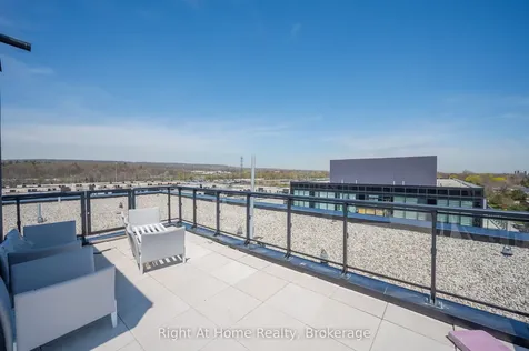 1119 Cooke Boulevard Burlington ON L7T 0C7
