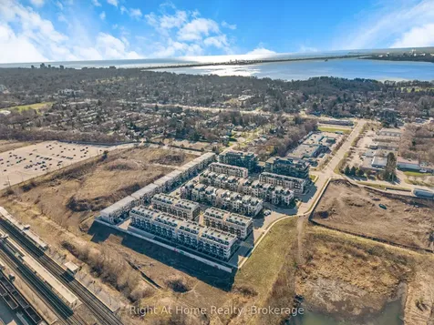 1119 Cooke Boulevard Burlington ON L7T 0C7