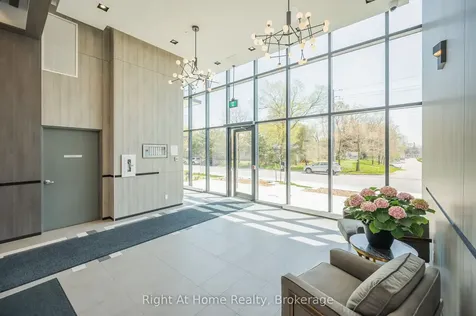 1119 Cooke Boulevard Burlington ON L7T 0C7