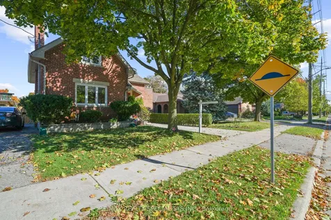 46 Elizabeth Street S Brampton ON L6Y 1R1