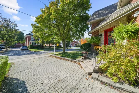 46 Elizabeth Street S Brampton ON L6Y 1R1