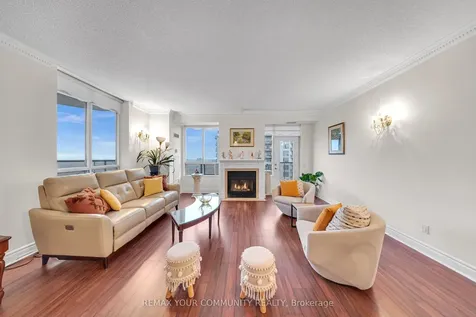 35 Kingsbridge Garden Circle Mississauga ON L5R 3Z5
