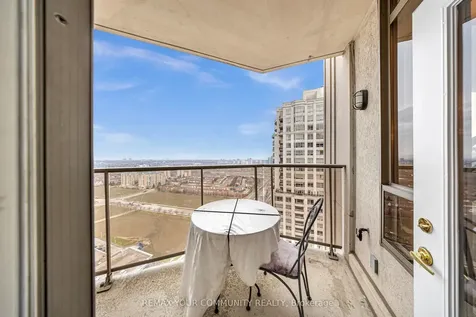 35 Kingsbridge Garden Circle Mississauga ON L5R 3Z5