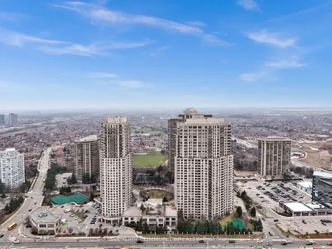 35 Kingsbridge Garden Circle Mississauga ON L5R 3Z5