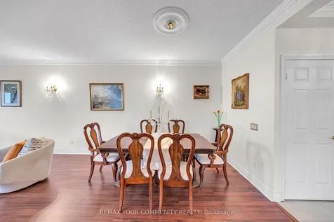 35 Kingsbridge Garden Circle Mississauga ON L5R 3Z5