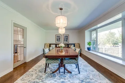 4306 Lakeshore Road Burlington ON L7L 1A8
