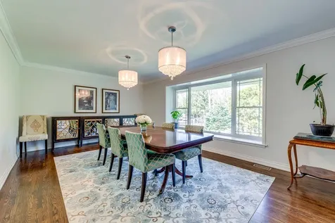 4306 Lakeshore Road Burlington ON L7L 1A8