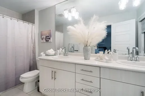 632 Laking Terrace Milton ON L9T 9J4