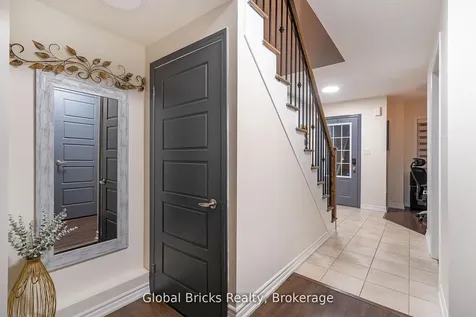 632 Laking Terrace Milton ON L9T 9J4