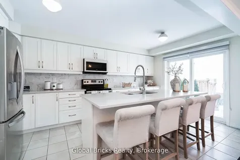 632 Laking Terrace Milton ON L9T 9J4