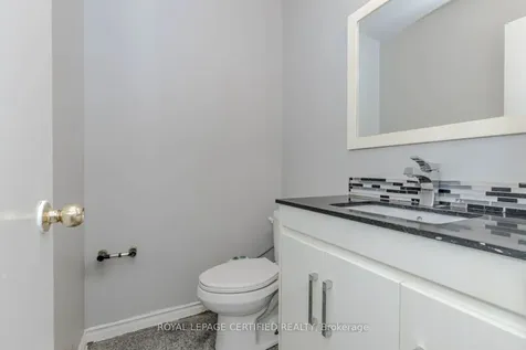 7256 Lancaster Avenue S Mississauga ON L4T 2L6