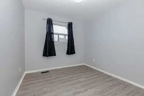 7256 Lancaster Avenue S Mississauga ON L4T 2L6