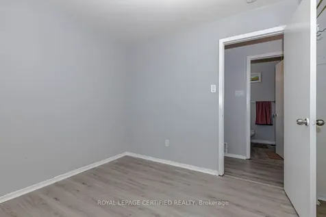 7256 Lancaster Avenue S Mississauga ON L4T 2L6