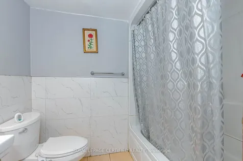 7256 Lancaster Avenue S Mississauga ON L4T 2L6