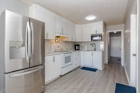 7256 Lancaster Avenue S Mississauga ON L4T 2L6