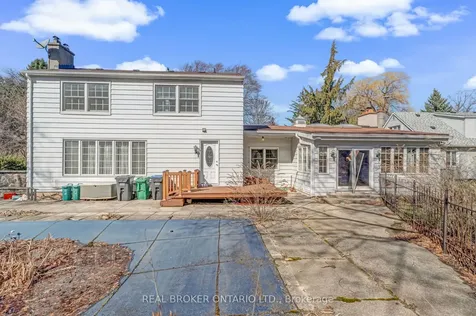 524 Meadow Wood Road Mississauga ON L5J 2S3