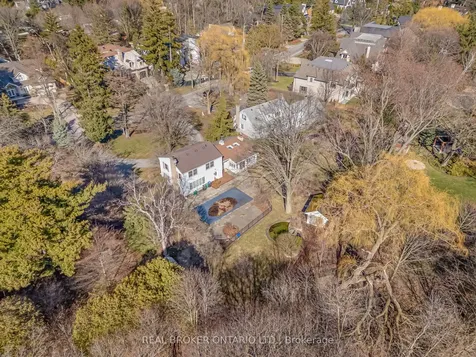 524 Meadow Wood Road Mississauga ON L5J 2S3