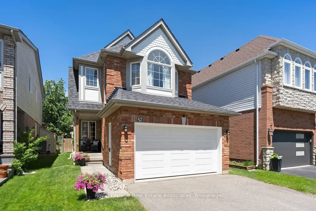 42 Harriet Street Halton Hills ON L7G 5W7