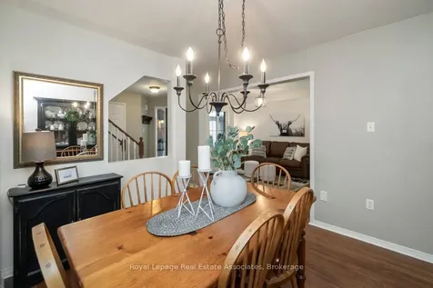 42 Harriet Street Halton Hills ON L7G 5W7