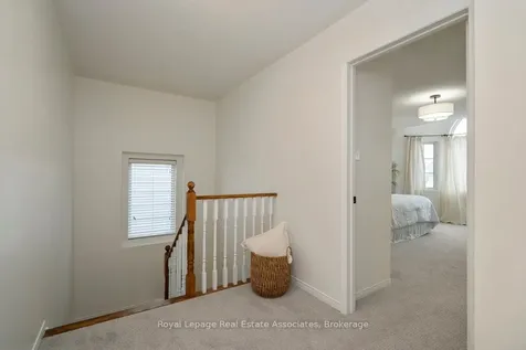 42 Harriet Street Halton Hills ON L7G 5W7