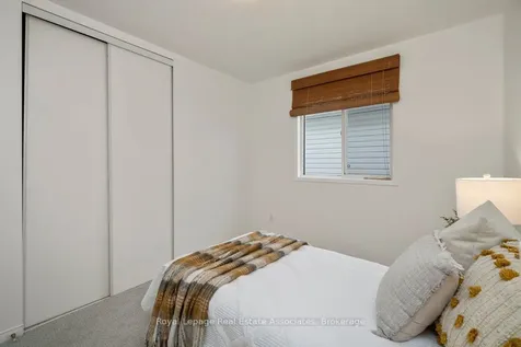 42 Harriet Street Halton Hills ON L7G 5W7