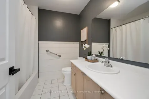 42 Harriet Street Halton Hills ON L7G 5W7