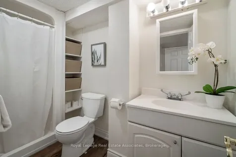 42 Harriet Street Halton Hills ON L7G 5W7