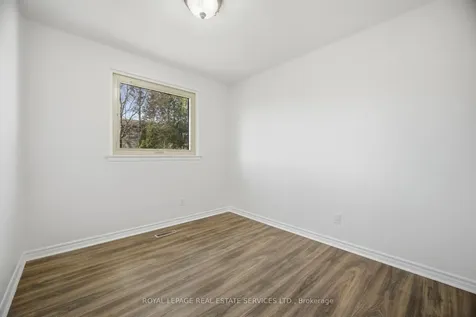142 Osborne Crescent Oakville ON L6M 1G1