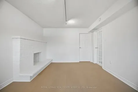 142 Osborne Crescent Oakville ON L6M 1G1