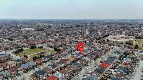 25 Spencer Drive Brampton ON L7A 2A2