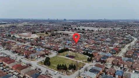 25 Spencer Drive Brampton ON L7A 2A2