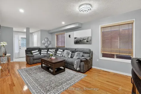 25 Spencer Drive Brampton ON L7A 2A2