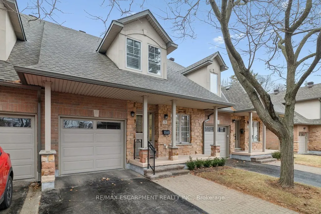 1019 North Shore Boulevard E Burlington ON L7T 1X8