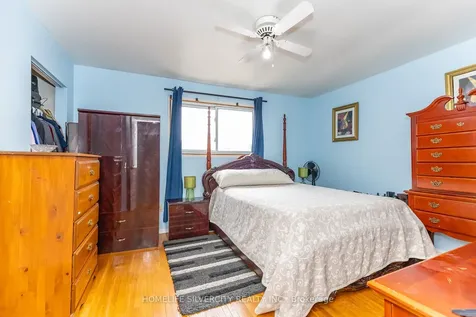 3860 Morning Star Drive Mississauga ON L4T 1Y9