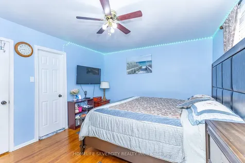 3860 Morning Star Drive Mississauga ON L4T 1Y9