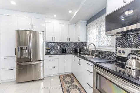3860 Morning Star Drive Mississauga ON L4T 1Y9
