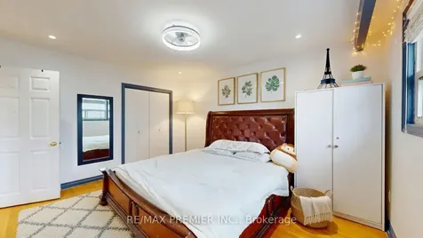 108 Hisey Crescent Toronto ON M3N 1V1
