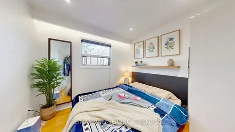 108 Hisey Crescent Toronto ON M3N 1V1